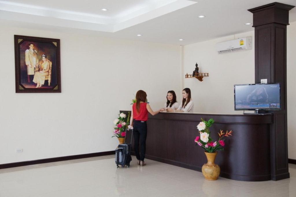 The Family Grand Hotel อุดรธานี ภายนอก รูปภาพ